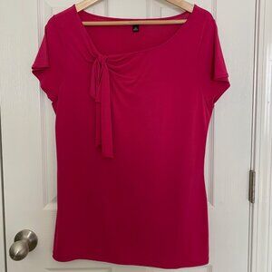 Banana Republic Pink Front Bow Short Sleeve Blouse | Size Medium
